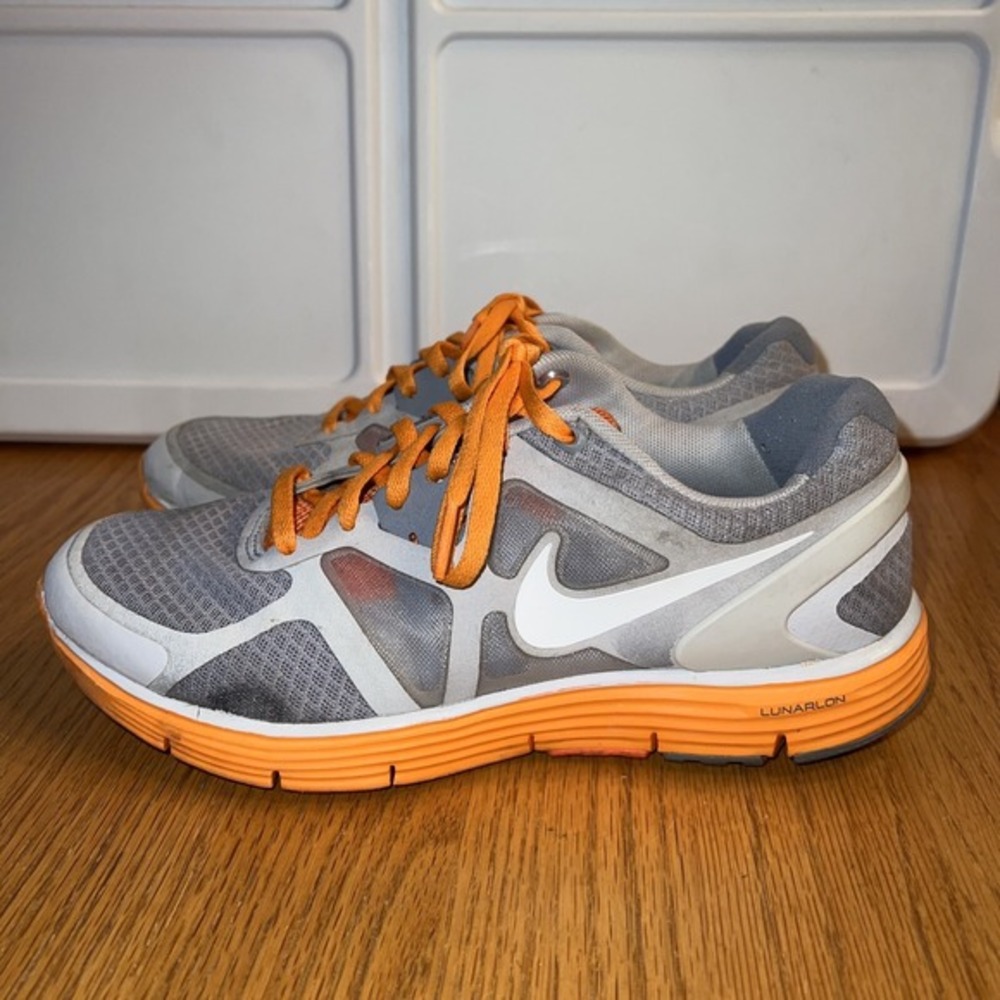 Nike Lunarglide Youth Size 5Y  Women's Size  Gray Orange Running Shoes‎